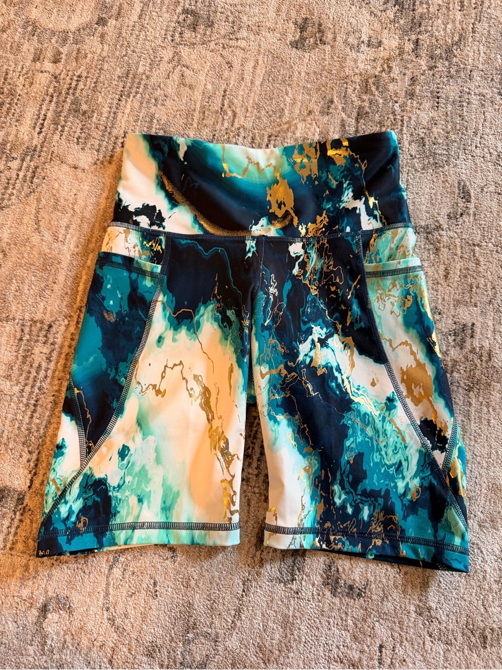 High-waisted bike shorts
